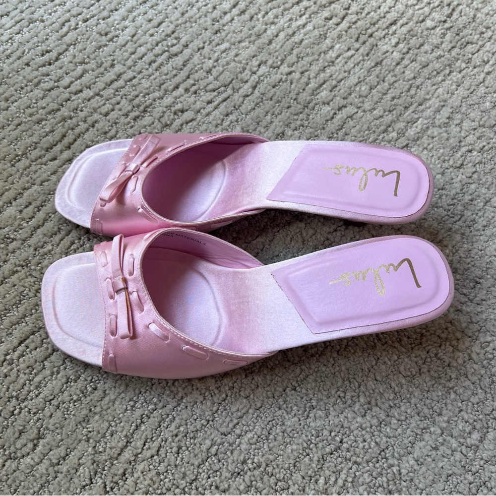 Lulus Pink Bow Heels - Picture 2 of 4